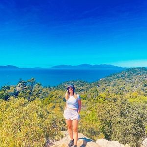 Meet your Posher, Clare